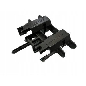 Крепление фиксатор быстро съема низковольтного разъема батареи Tesla Model S (MS)  1003311-00-B 100331100B 1003311 Original Б/У