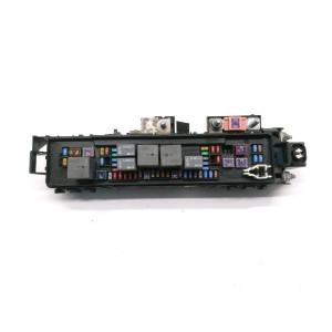 Блок предохранителей Tesla Model X (MX)  1034405-02-E 103440502E 1034405 Original Б/У