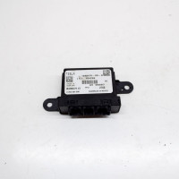 Блок паркування Tesla Model -S  1048476-00-D 104847600D 1048476 Original Б/У