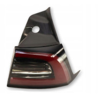 Фонарь правый внешний (4 пена) Tesla Model 3 (M3) (EUR) Аналог  1077400-00-C 107740000C 1077400 