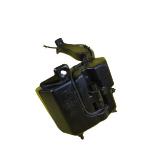 Бачок омывателя стекла Tesla Model Y (MY)  1490400-00-B 149040000B 1490400 Original Б/У