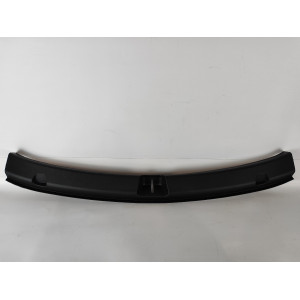 Накладка замка багажника Tesla Model Y (MY),  1494631-00-C 149463100C 1494631 