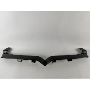 Накладка v-подібна декоративна переднього бампера (пташка) Tesla Model S (MS) (2021-2024) 1611012-00-C 161101200C 1611012 