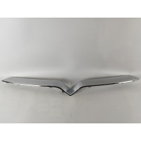 Накладка V-подібна переднього гриля хром (пташка) Tesla Model X Аналог 1047022-00-D  104702200D 1047022
